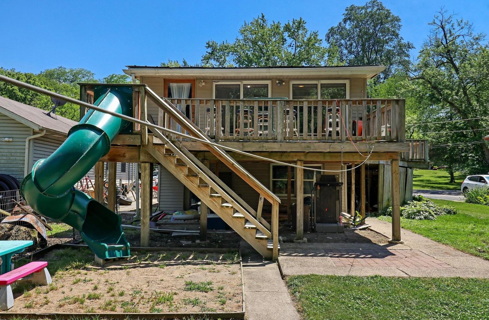 38262 N Lee Ave, Spring Grove, IL 60081