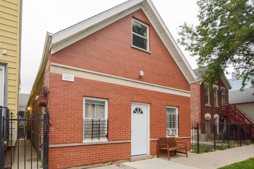 2905 W 25th St #1r, Chicago, IL 60623