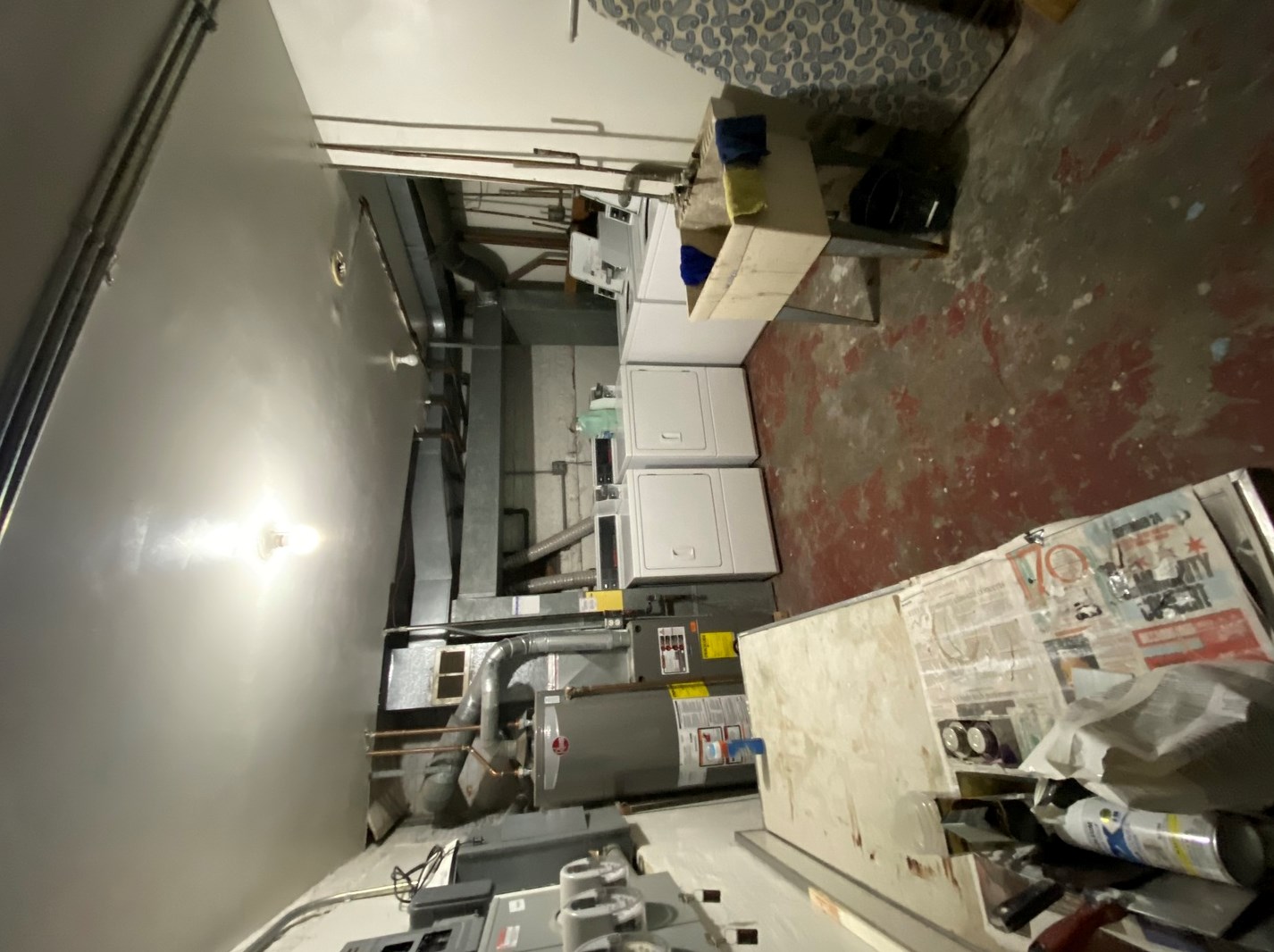 1107 W Barry Ave #2, Chicago, IL 60657