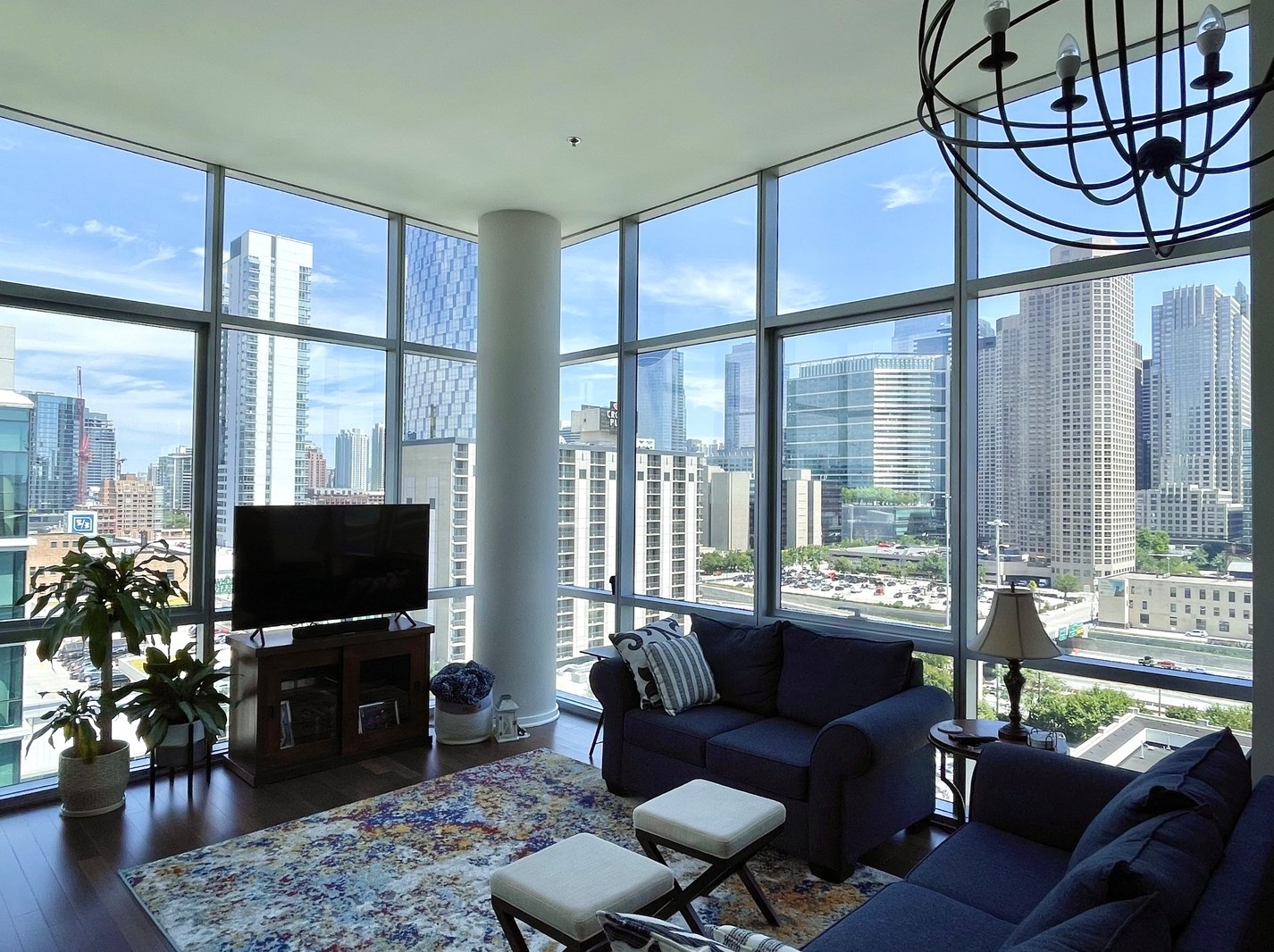 125 S Green St Apt 1203a, Chicago, IL