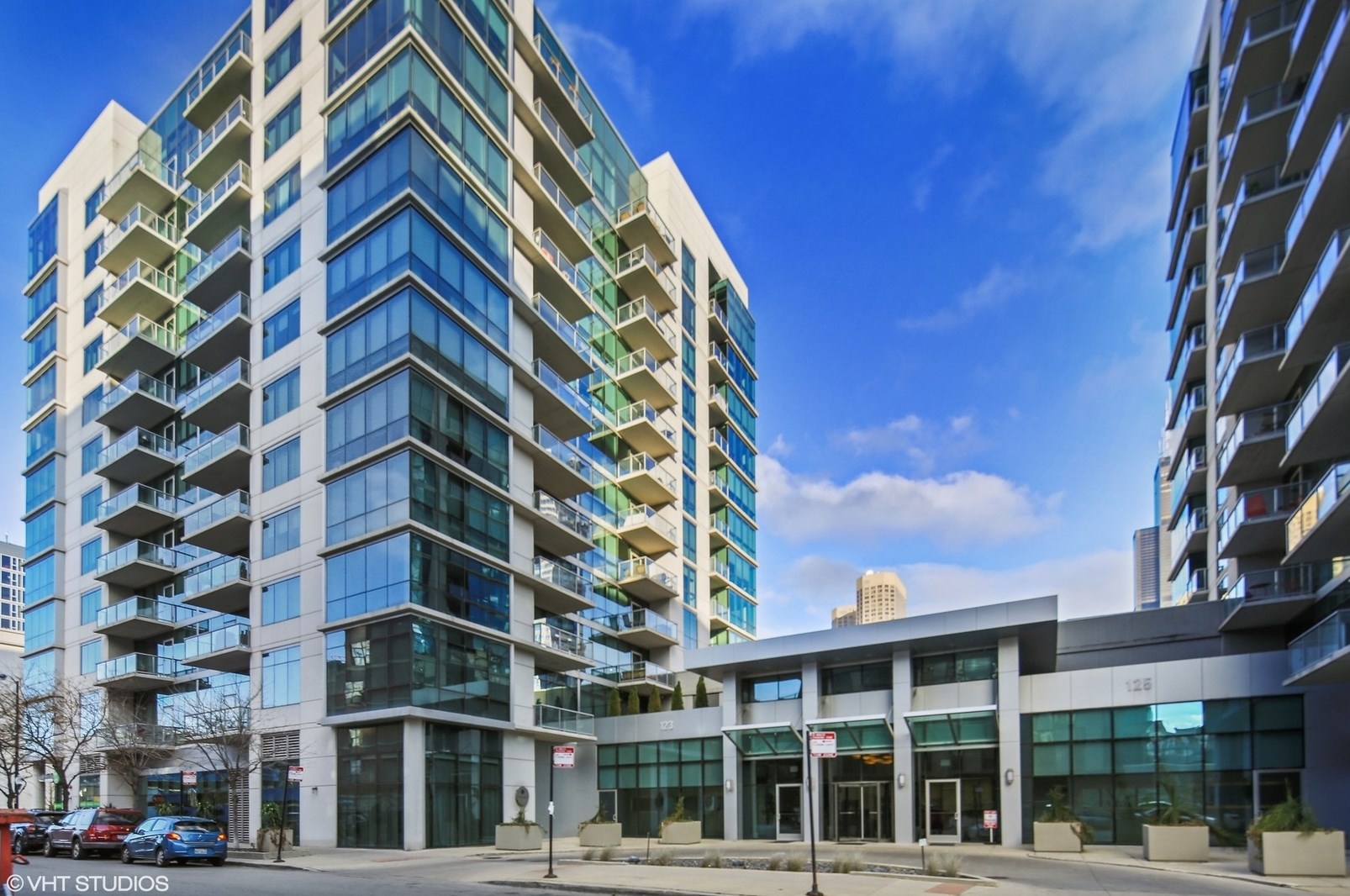 123 S Green St Apt 606b, Chicago, IL