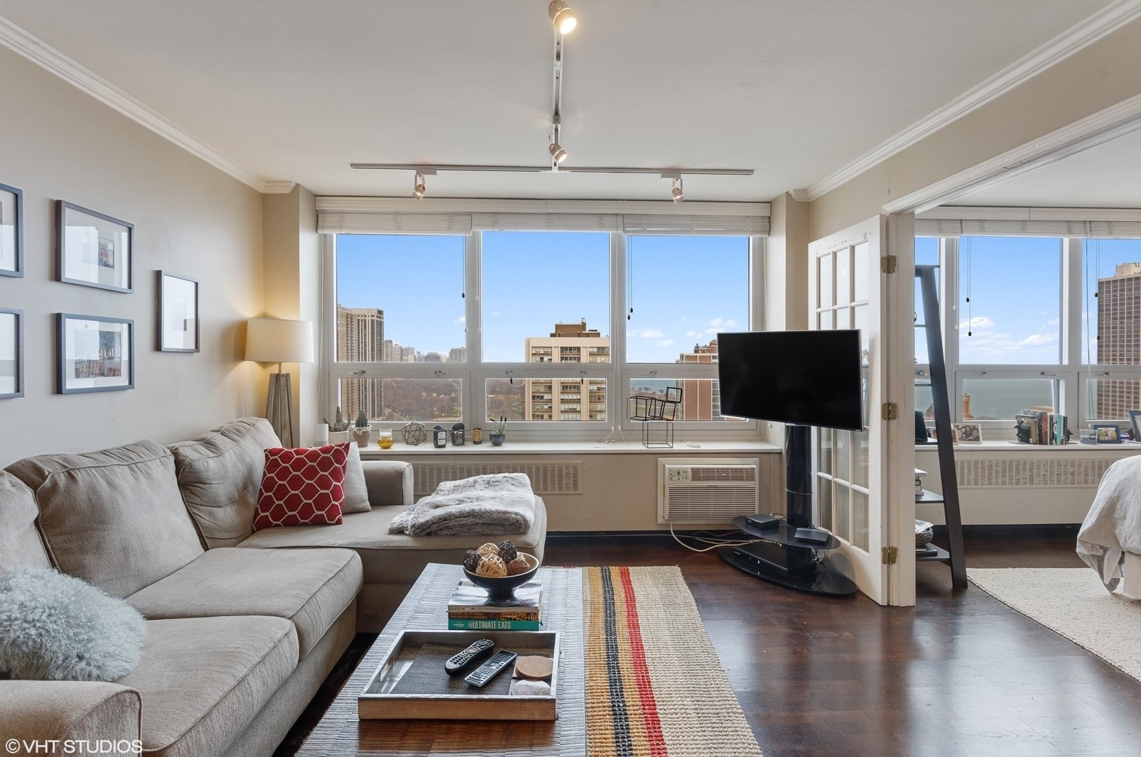 88 W Schiller St Apt 3007, Chicago, IL 60610
