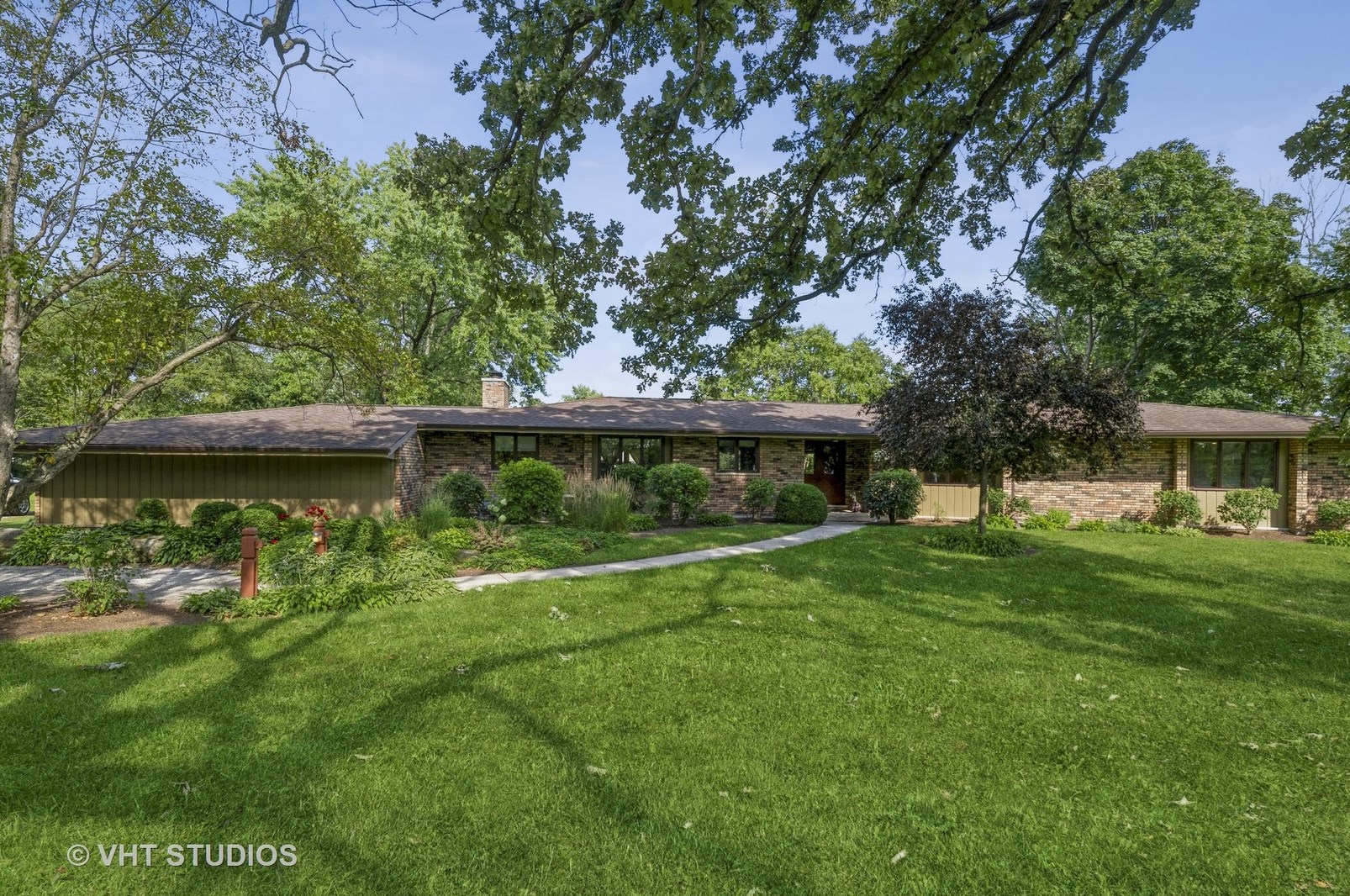 30341 Imperial Ct, Volo, IL 60030-9530