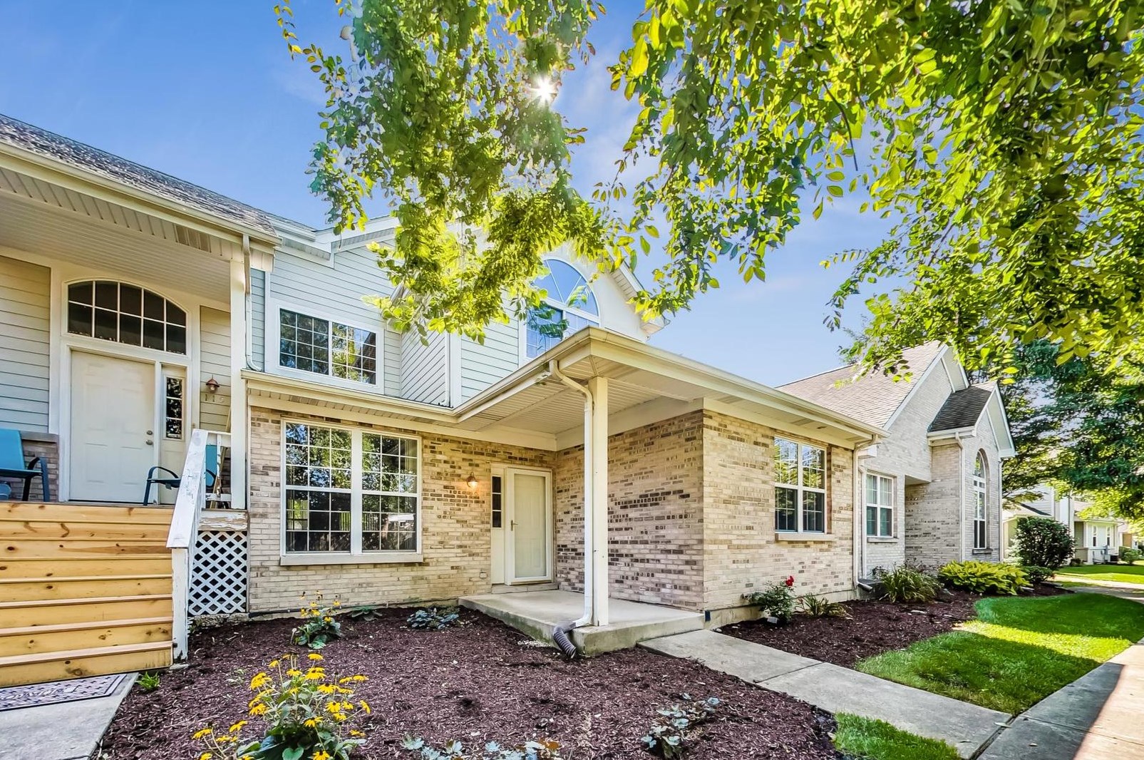 112 Stonewood Pl, Aurora, IL 60506-3488