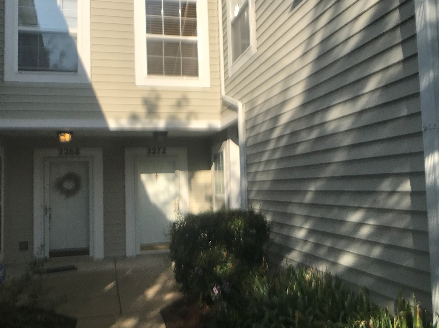 2272 Scott Ln, Aurora, IL 60502-4411