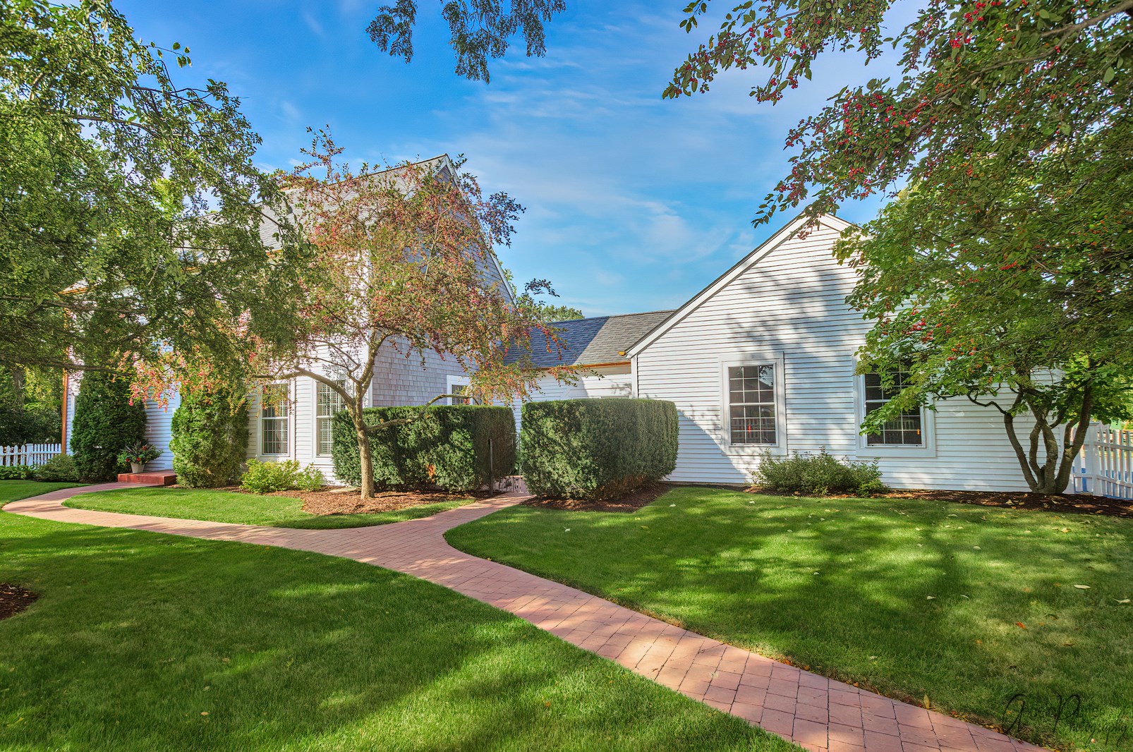 10315 Steeplechase Ln, Spring Grove, IL 60081