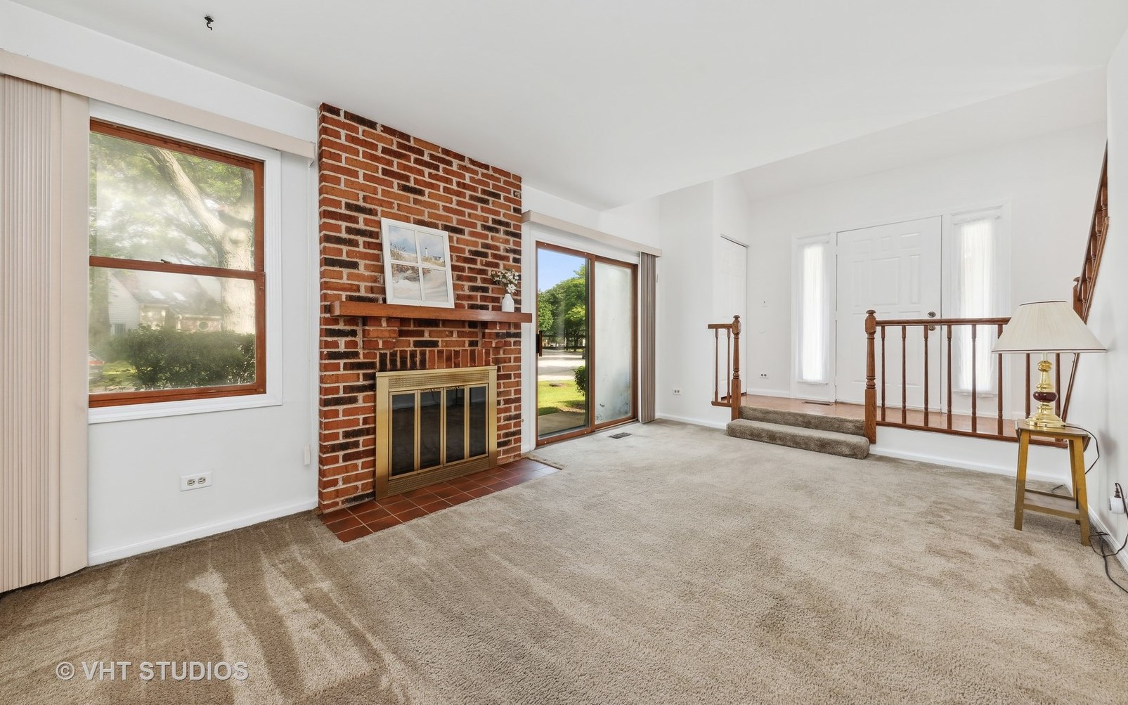 65 Bright Ridge Dr, Schaumburg, IL 60194-3681
