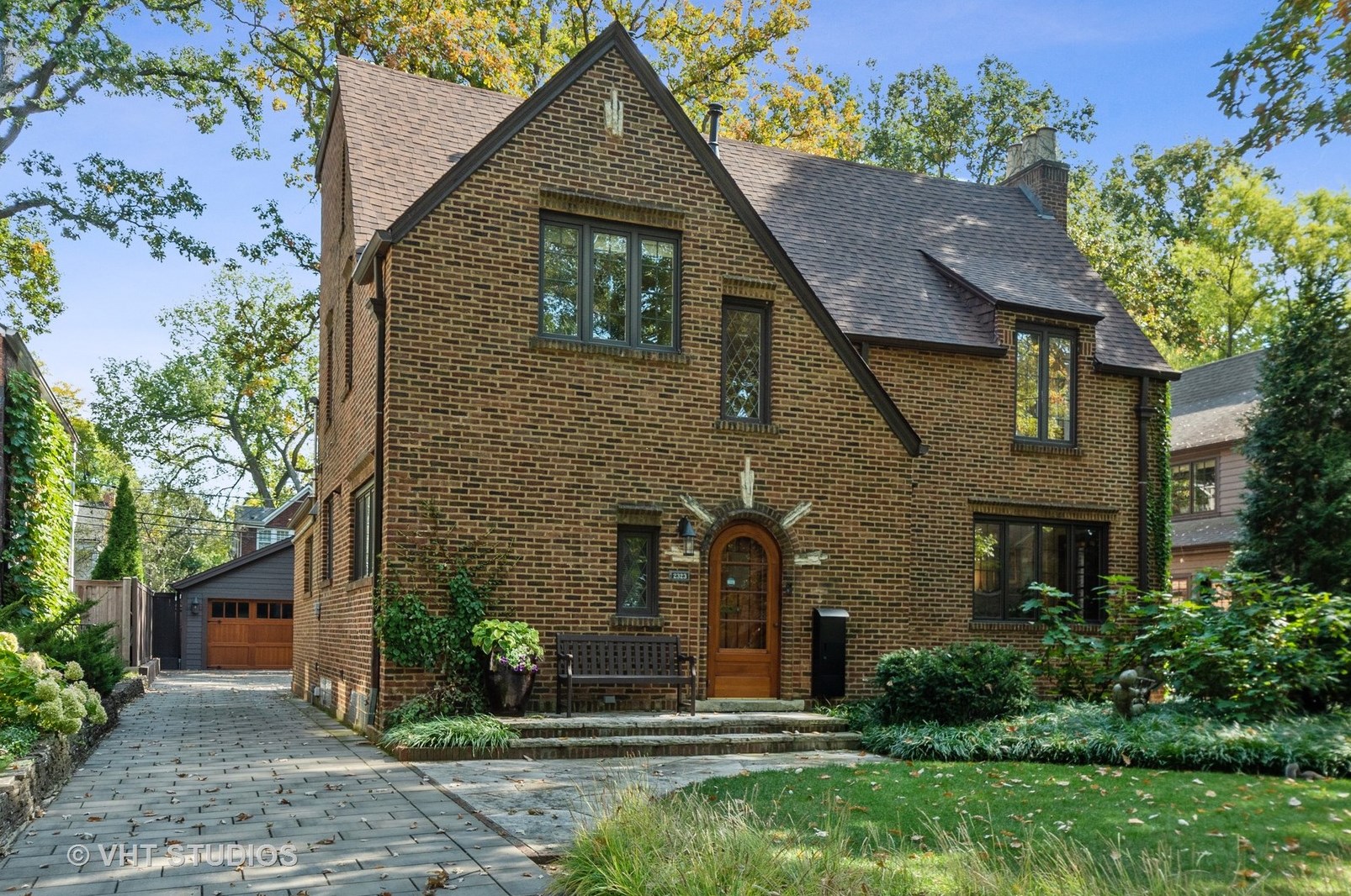 2323 Marcy Ave, Evanston, IL 60201-1815