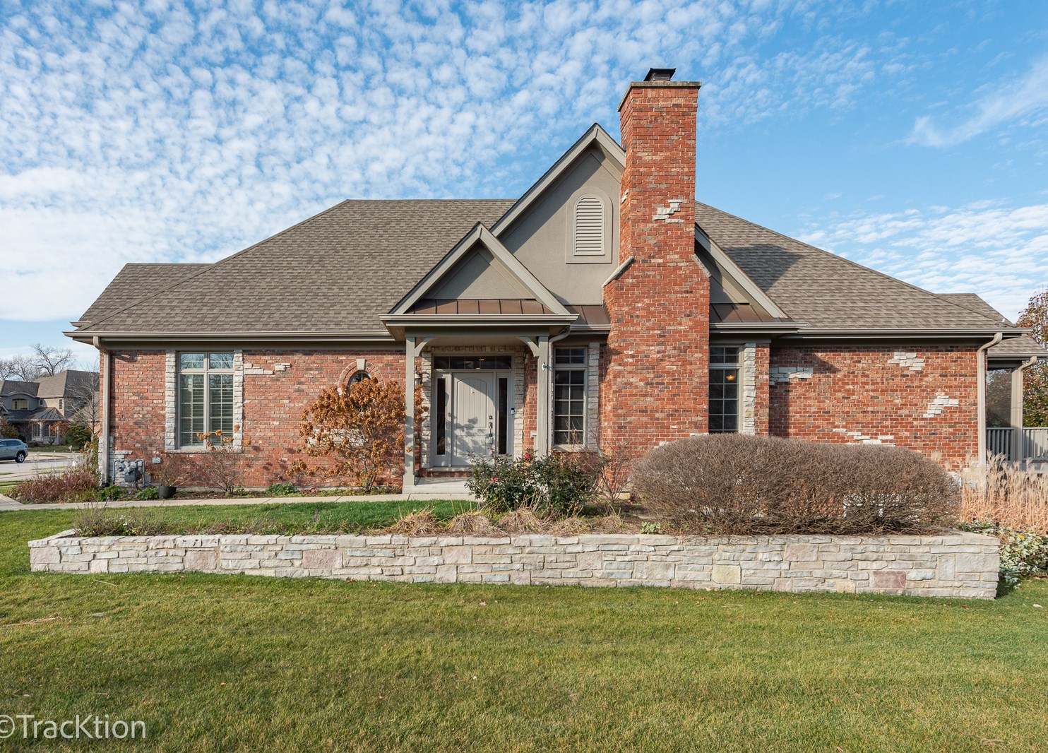 2400 Durand Dr, Downers Grove, IL 60516-1020