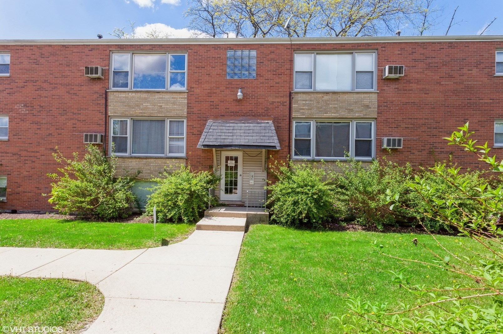 4225 Forest Ave #w1s, Downers Grove, IL 60515