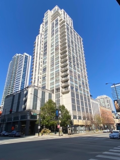 200 W Grand Ave #1903, Chicago, IL 60654