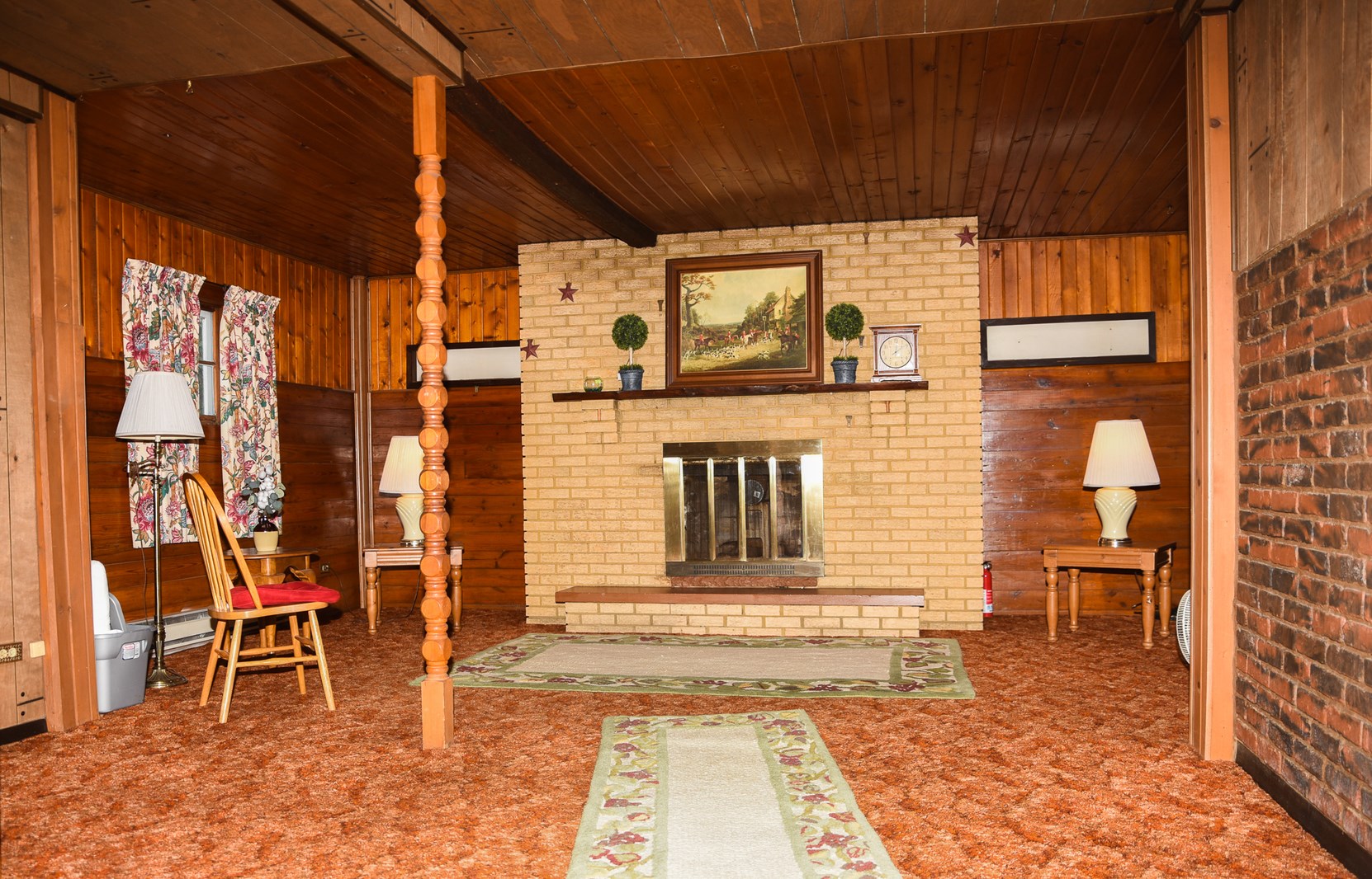 557 Penrose Rd, Nelson, IL 61021-9215