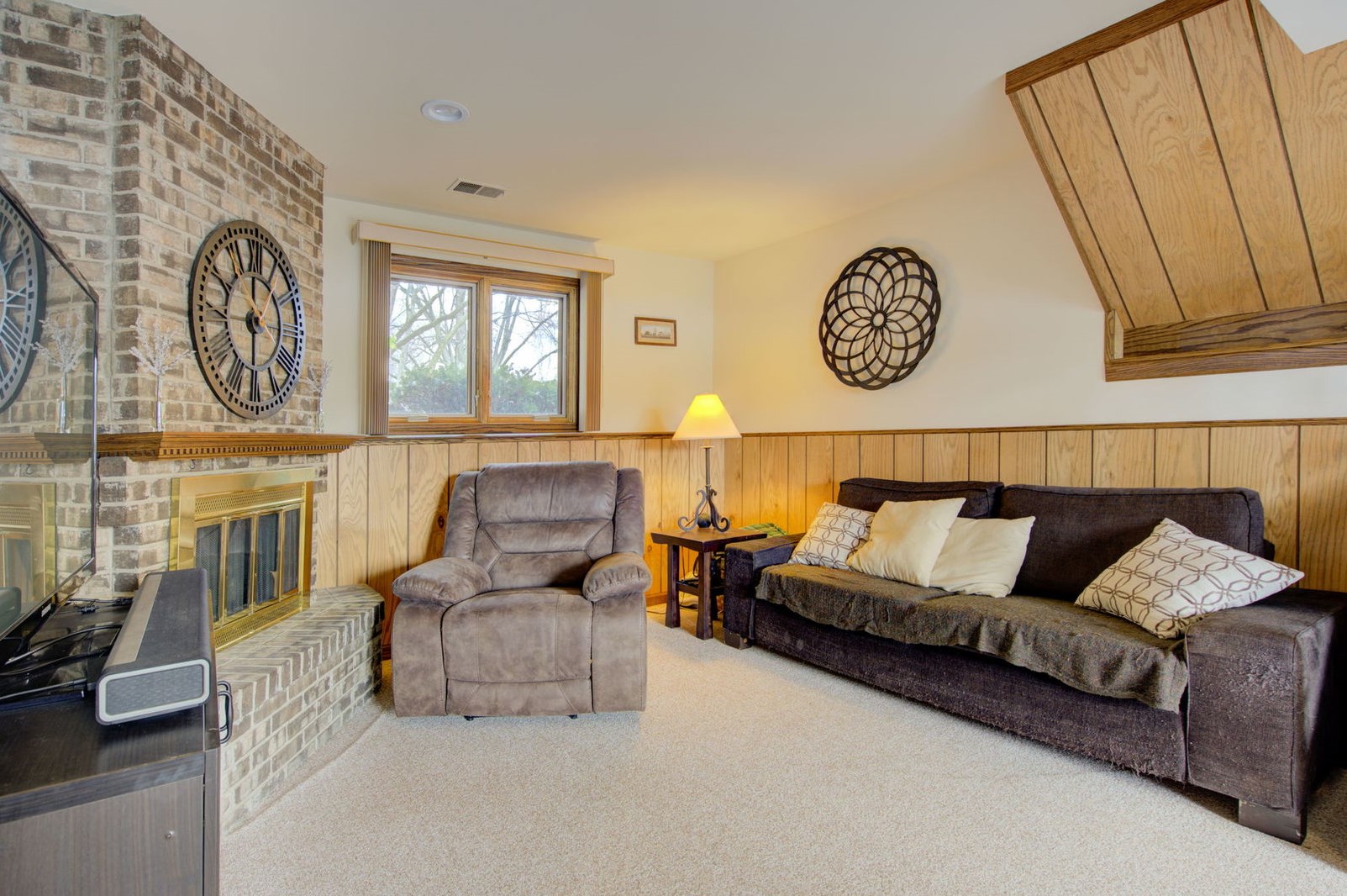 241 Herbert St, Downers Grove IL  60515-2206 exterior