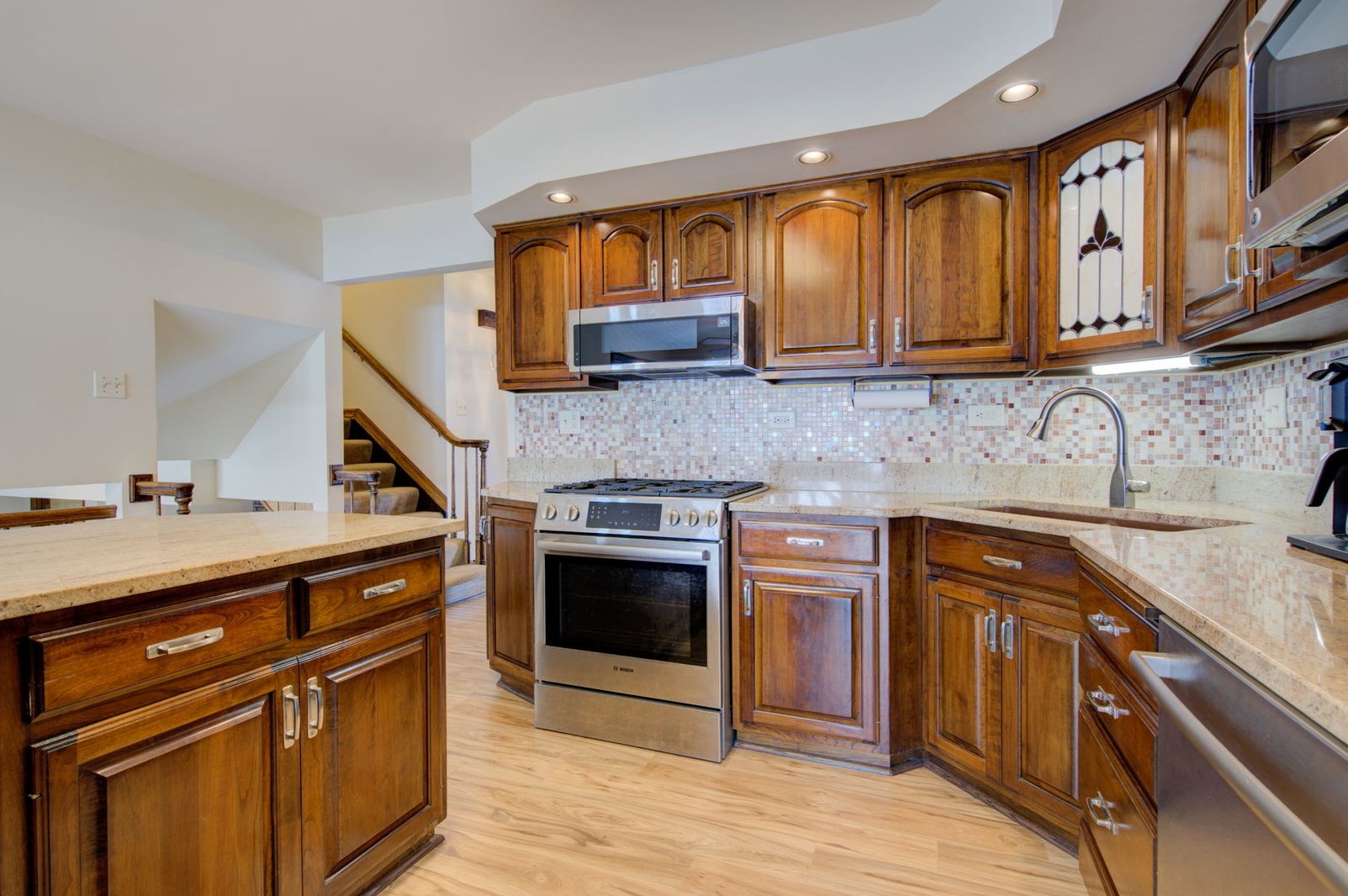 241 Herbert St, Downers Grove IL  60515-2206 exterior