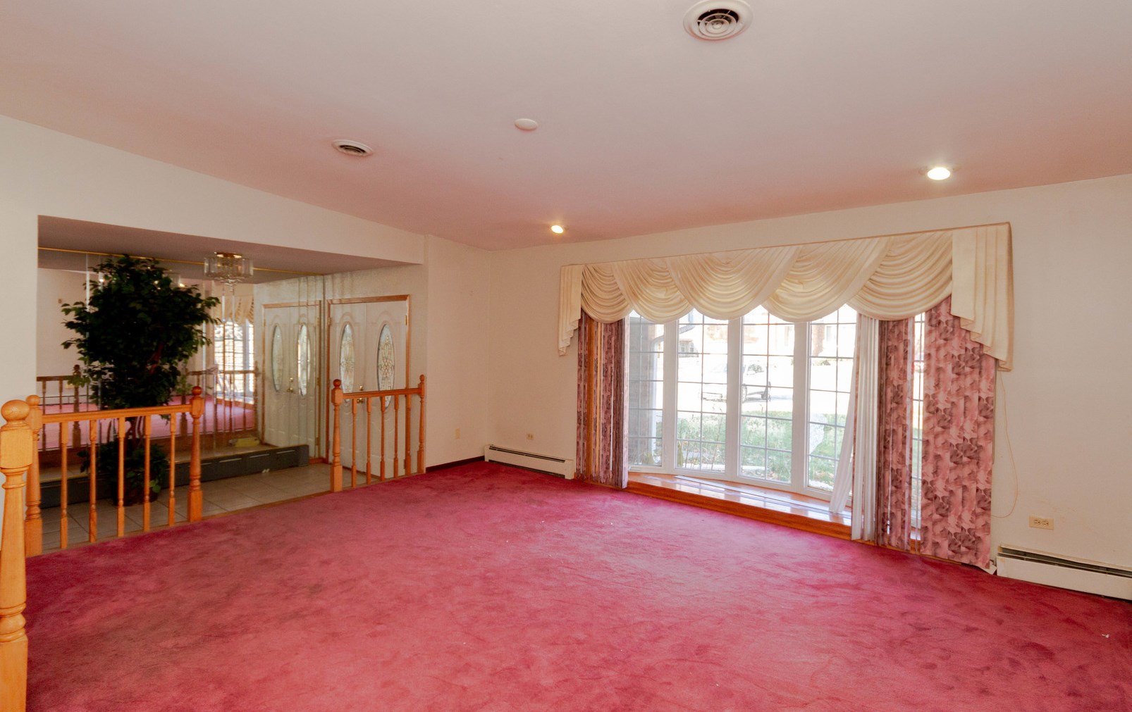 5429 Bohlander Ave, Melrose Park, IL 60163-1402