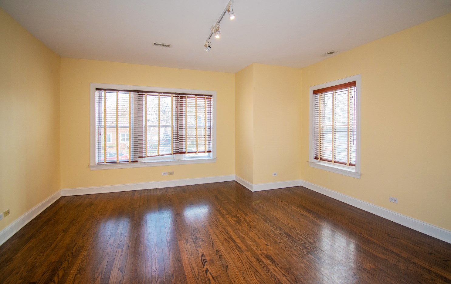 1224 Elmwood Ave Apt 1e, Evanston, IL