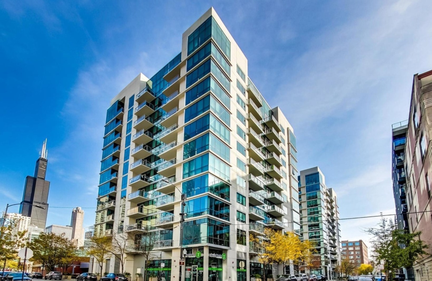 123 S Green St #701b, Chicago, IL