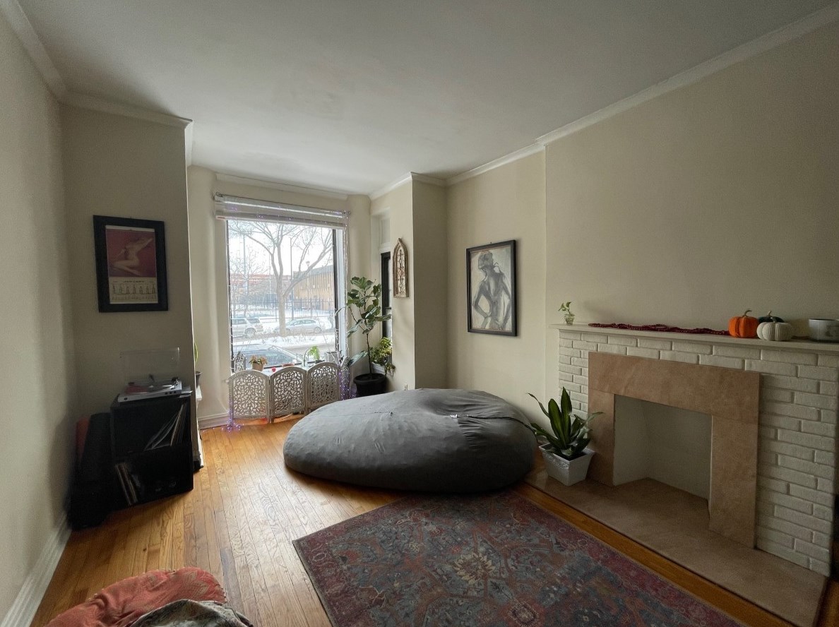 4738 N Ashland Ave #1, Chicago, IL 60640