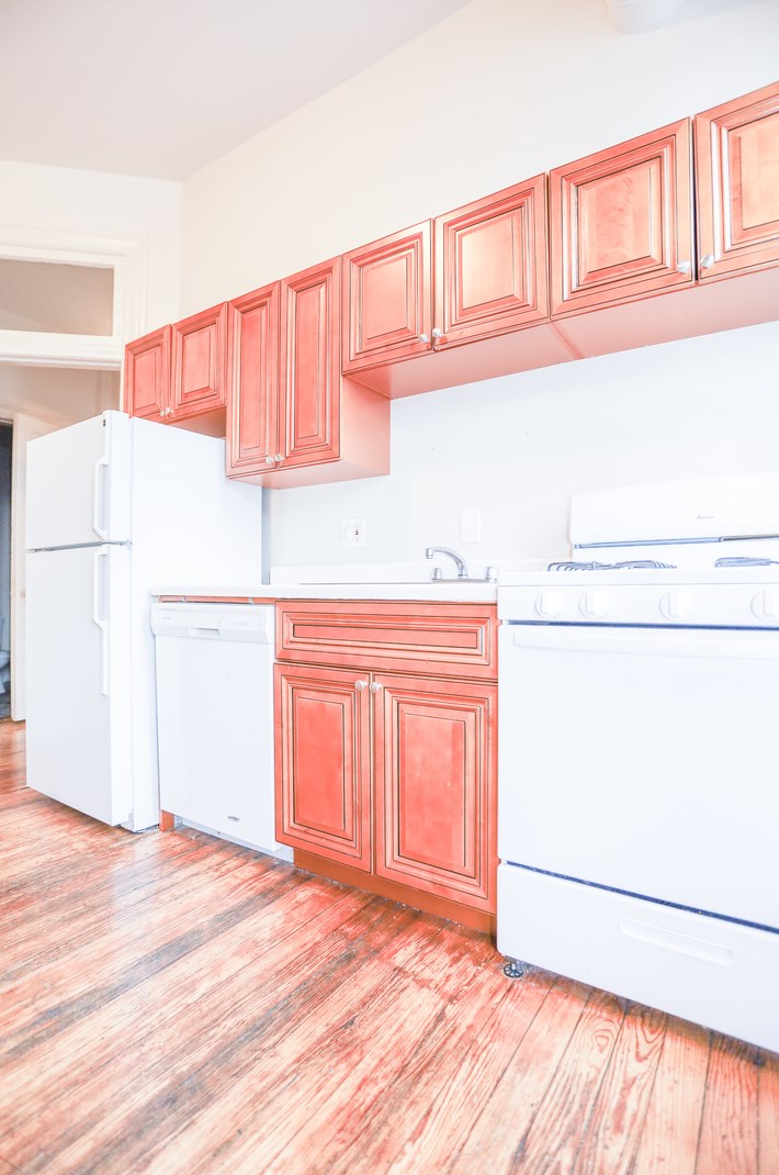 652 N Noble St #2f, Chicago, IL 60642