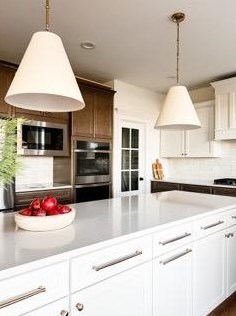 521 Moose Lake Ave, North Aurora, IL 60542