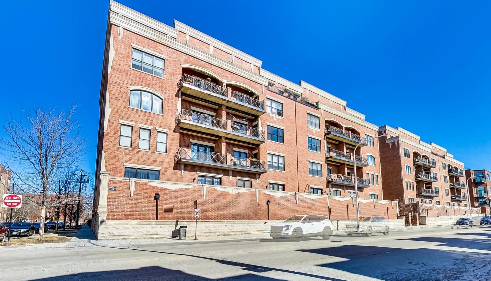 2801 N Oakley Ave #408, Chicago, IL 60618 - MLS 11723167 - Coldwell Banker