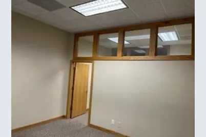 156 W State Street, Sycamore, IL 60178 - Photo 6