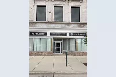 156 W State Street, Sycamore, IL 60178 - Photo 2