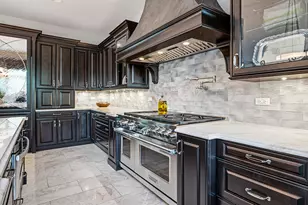 6908 Wildspring Ln, Long Grove, IL 60047 - Photo 22