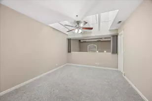 331 S Ridgeland Ave, Oak Park, IL 60304 - Photo 24