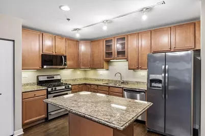 331 S Ridgeland Avenue #C, Oak Park, IL 60304 - Photo 8