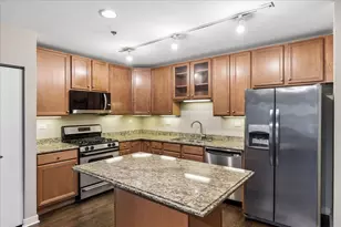 331 S Ridgeland Ave, Oak Park, IL 60304 - Photo 8