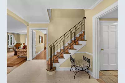 9530 Harding Avenue, Evanston, IL 60203 - Photo 4
