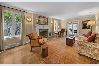 9530 Harding Avenue, Evanston, IL 60203 - Photo 6