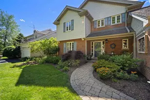 9530 Harding Ave, Evanston, IL 60203 - Photo 2