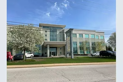 3330 W 177th Street #2E, Hazel Crest, IL 60429 - Photo 2