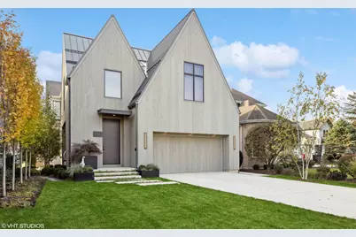 186 E South Street, Elmhurst, IL 60126 - Photo 2