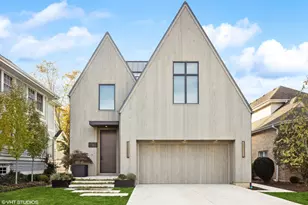 186 E South St, Elmhurst, IL 60126 - Photo 1