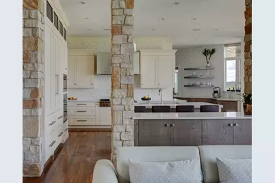 315 S Valley Hill Road, Bull Valley, IL 60098 - Photo 14