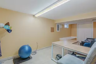 4832 W 107th St, Oak Lawn, IL 60453 - Photo 24