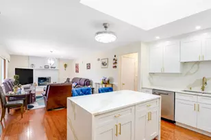 4832 W 107th St, Oak Lawn, IL 60453 - Photo 12