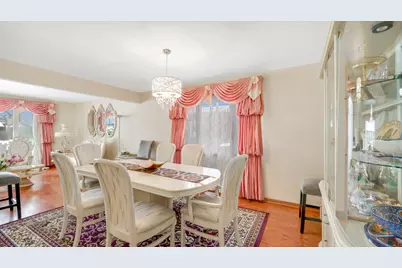 4832 W 107th Street, Oak Lawn, IL 60453 - Photo 6