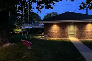 9559 Kilpatrick Ave, Oak Lawn, IL 60453 - Photo 16