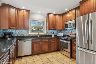 9559 Kilpatrick Ave, Oak Lawn, IL 60453 - Photo 6