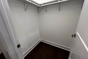 4819 Main St, Skokie, IL 60077 - Photo 18