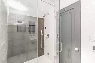 2337 Ridgeway Ave, Evanston, IL 60201 - Photo 16