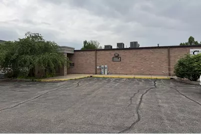 1915 4th Street, Peru, IL 61354 - Photo 2