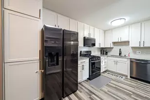 1121 W Ogden Ave, Naperville, IL 60563 - Photo 8