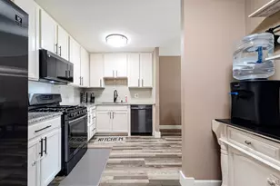 1121 W Ogden Ave, Naperville, IL 60563 - Photo 10