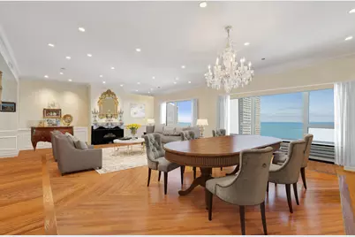 800 N Michigan Avenue #5401, Chicago, IL 60611 - Photo 4