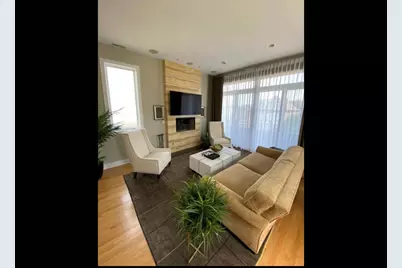 1248 N Cleaver Street #3, Chicago, IL 60642 - Photo 2